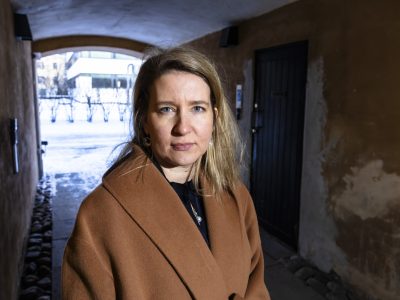 Politiikan tutkija Johanna Vuorelma Helsingissä.